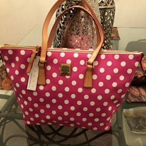 Dooney & Bourke Zip Top shopper